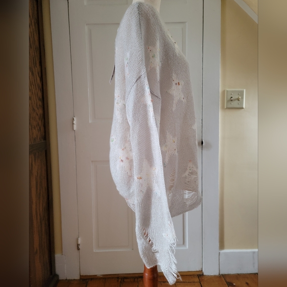 Wildfox Lennon Sweater - Picture 3 of 13